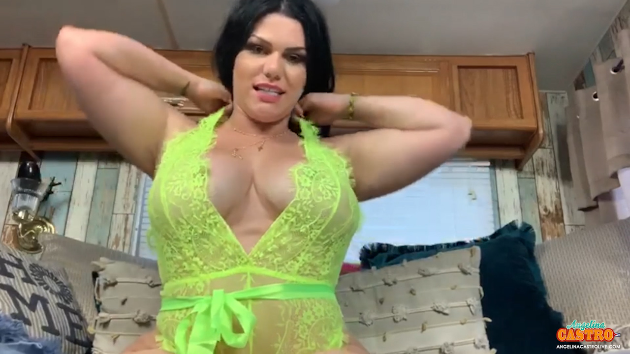 Cuban BBW Angelina Castro Gives JOI While Bating